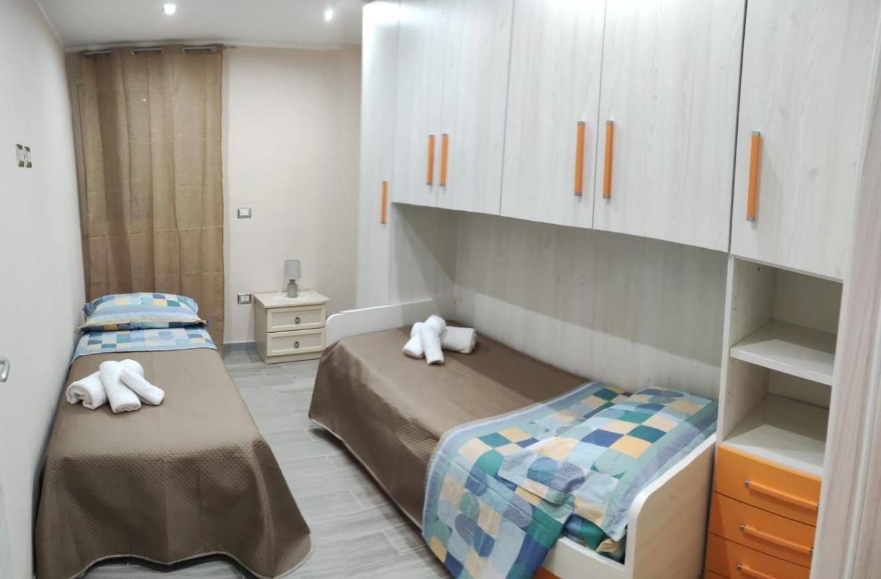 Casa Rosy Apartment San Corrado di Fuori Bagian luar foto